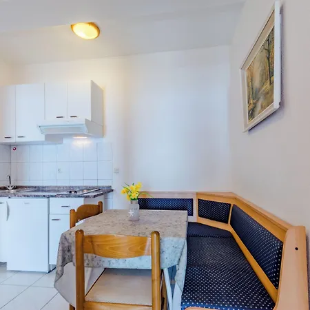 Kosa Gostinjska kuća 3*